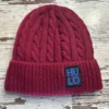 Bonnet couleur bordeaux