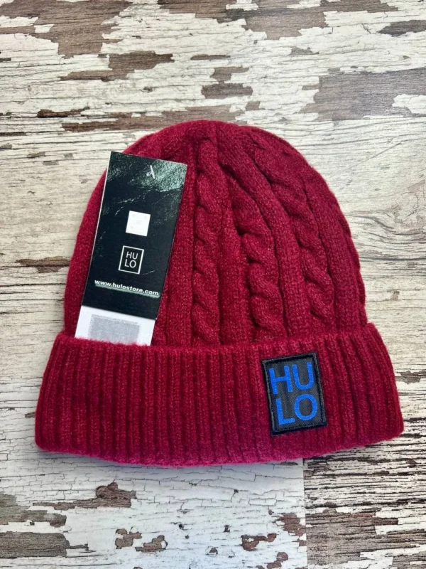 Bonnet couleur bordeaux