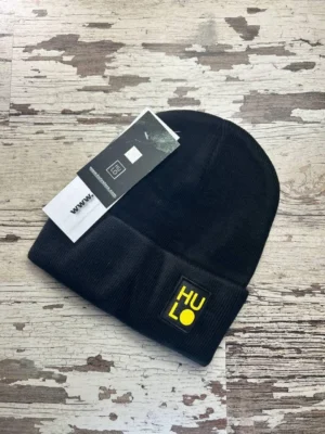 Bonnet couleur noire