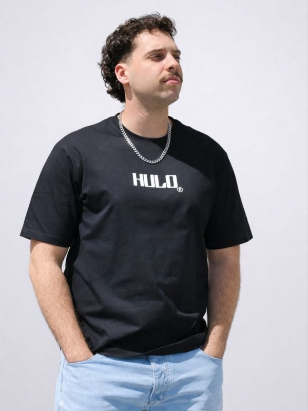5830015662049398278 T-Shirt HULO Boxy Fit Black b&w